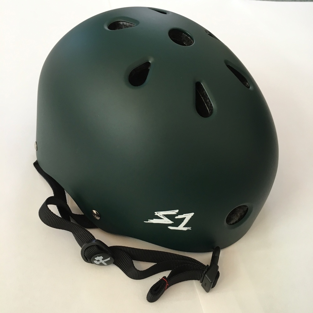 New S1 "Lifer" Helmet for Skateboarding